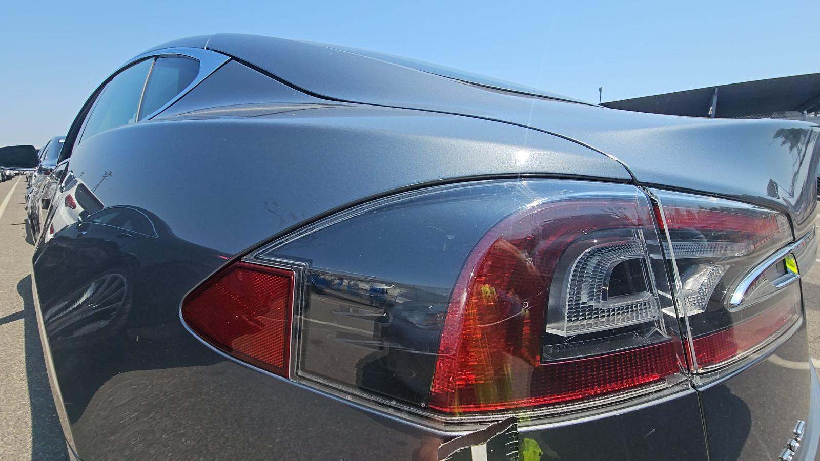 2013 Tesla Model S Performance FWD