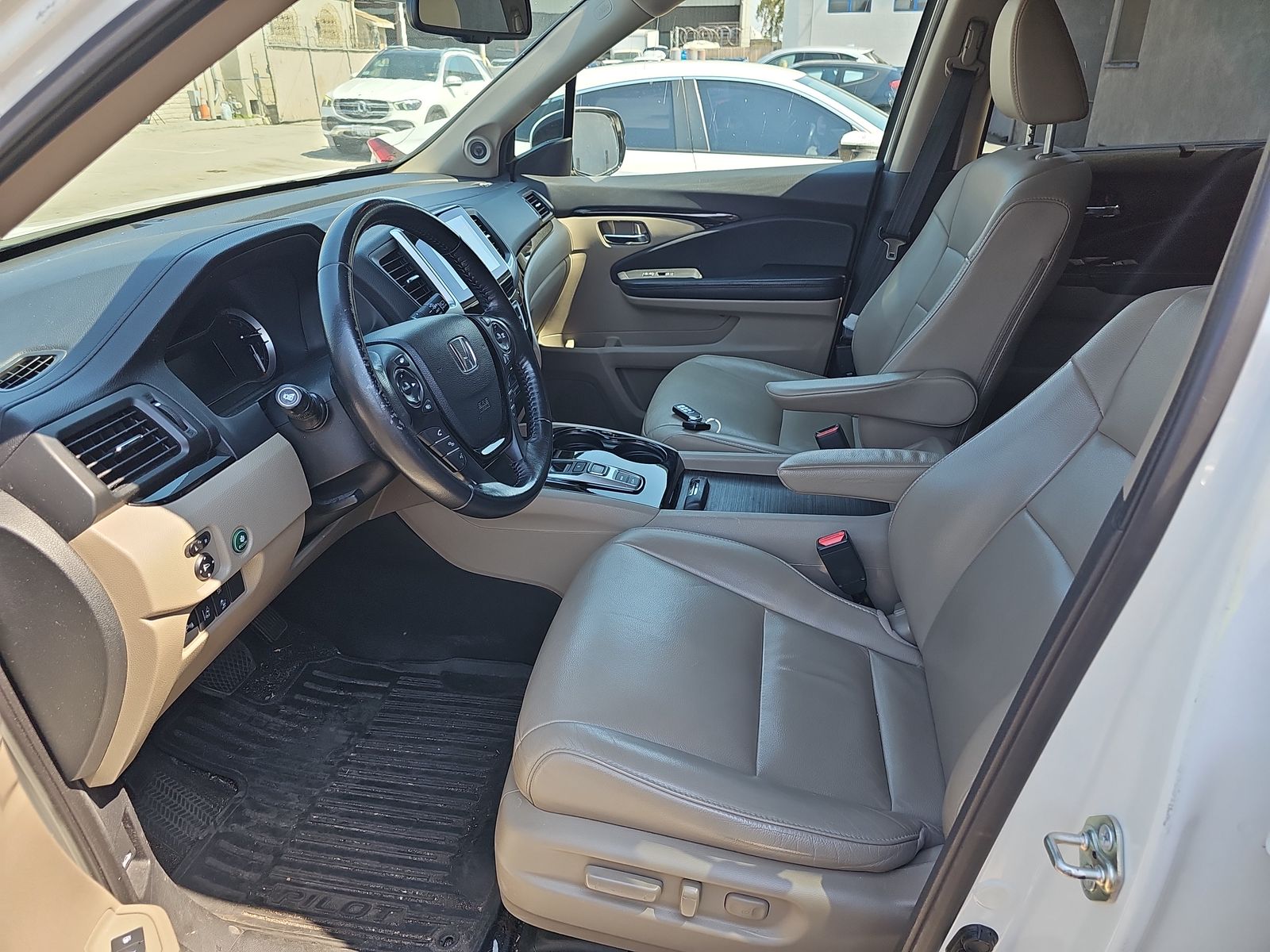 2016 Honda Pilot Touring FWD