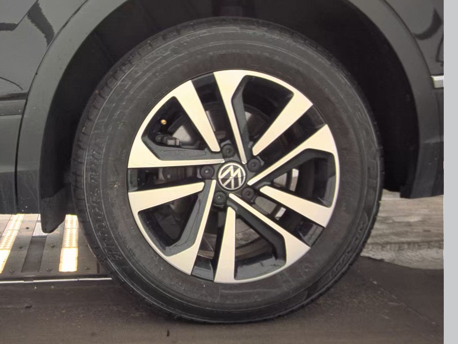 2022 Volkswagen Tiguan 2.0T S FWD
