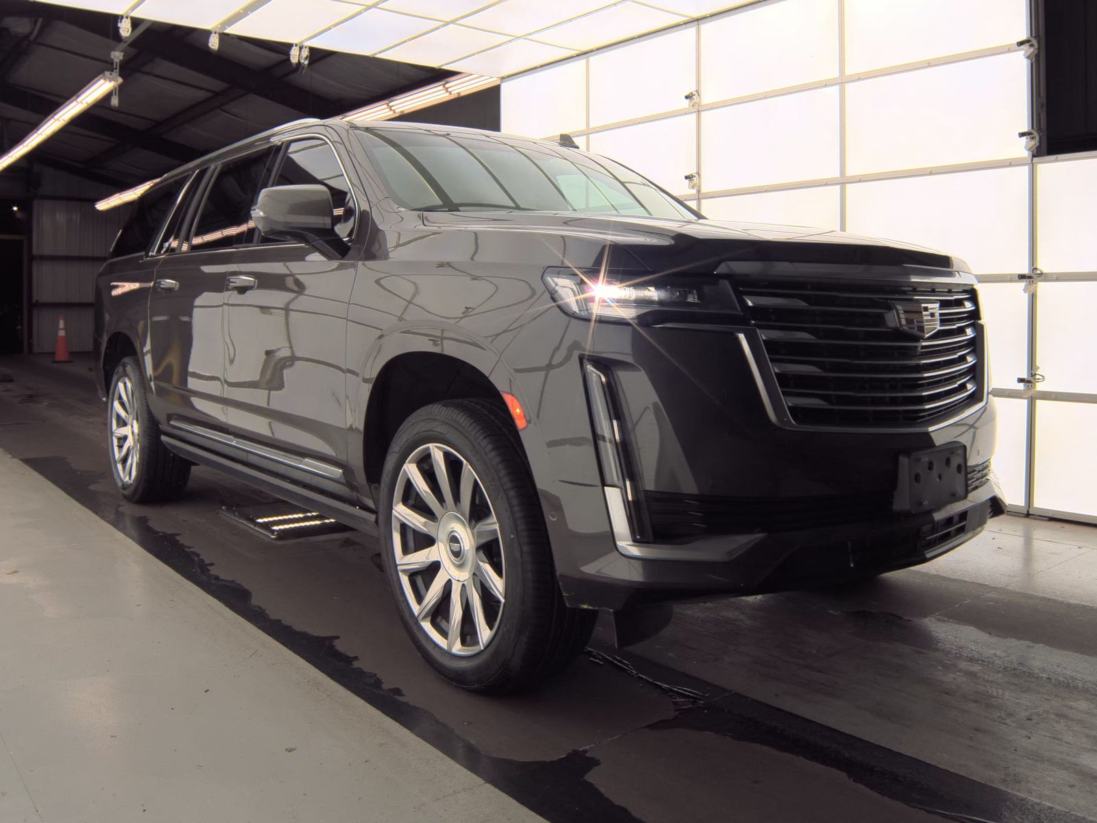 2021 Cadillac Escalade ESV Premium Luxury Platinum AWD