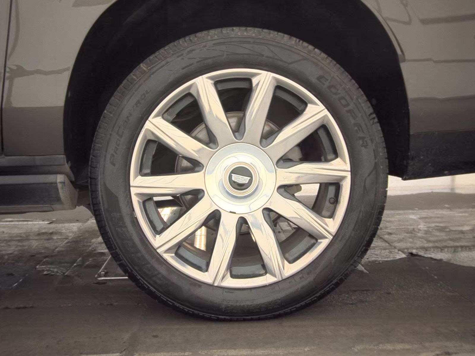 2021 Cadillac Escalade ESV Premium Luxury Platinum AWD