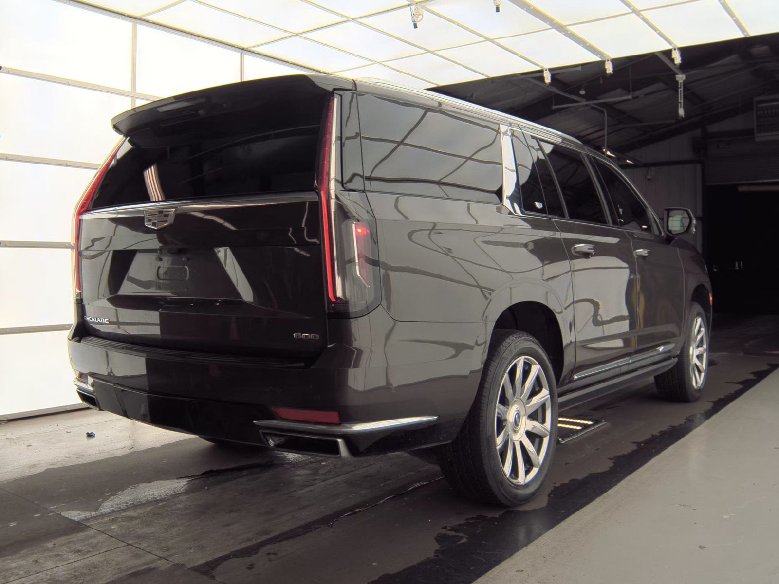 2021 Cadillac Escalade ESV Premium Luxury Platinum AWD
