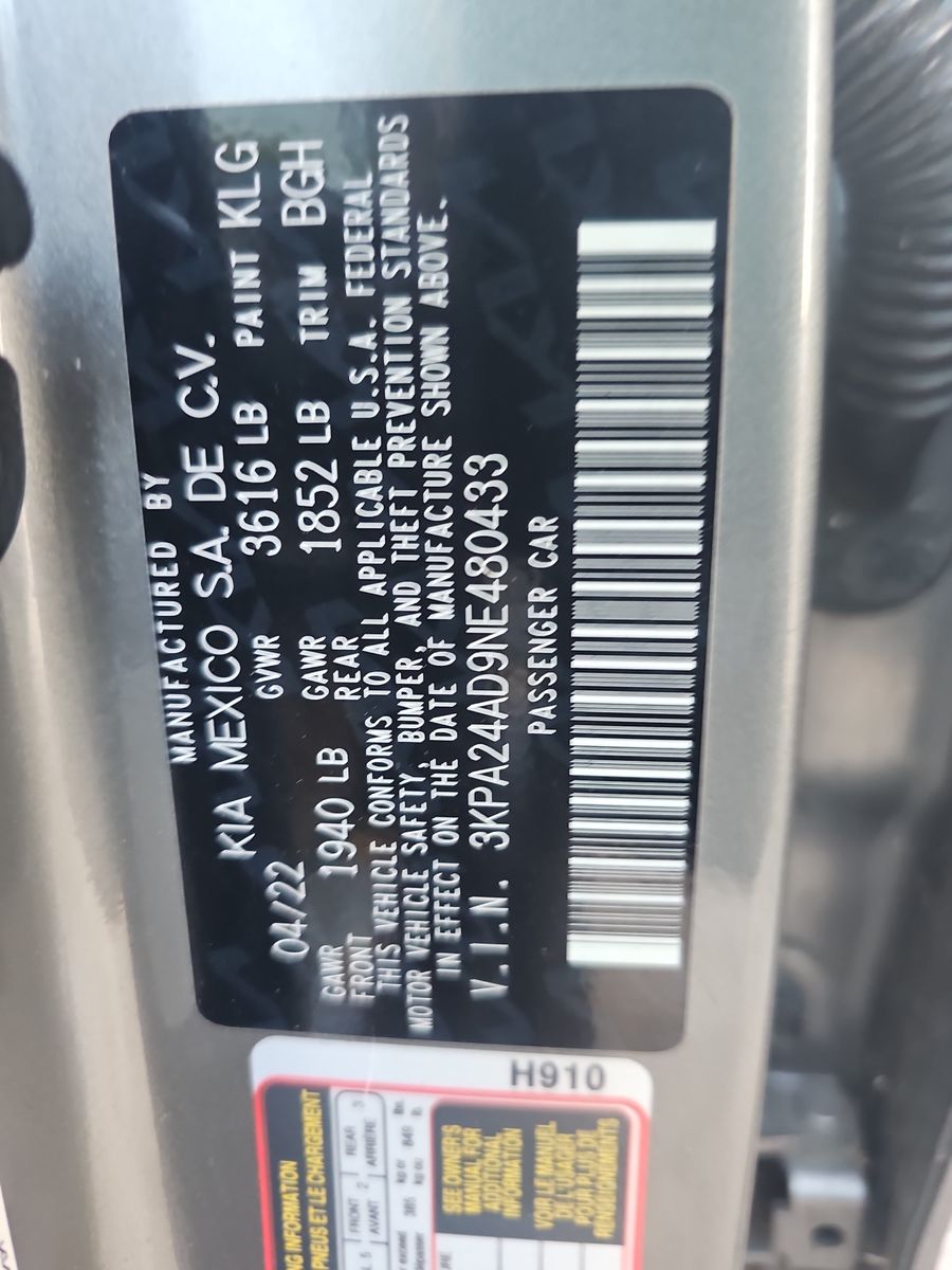 2022 Kia Rio S FWD