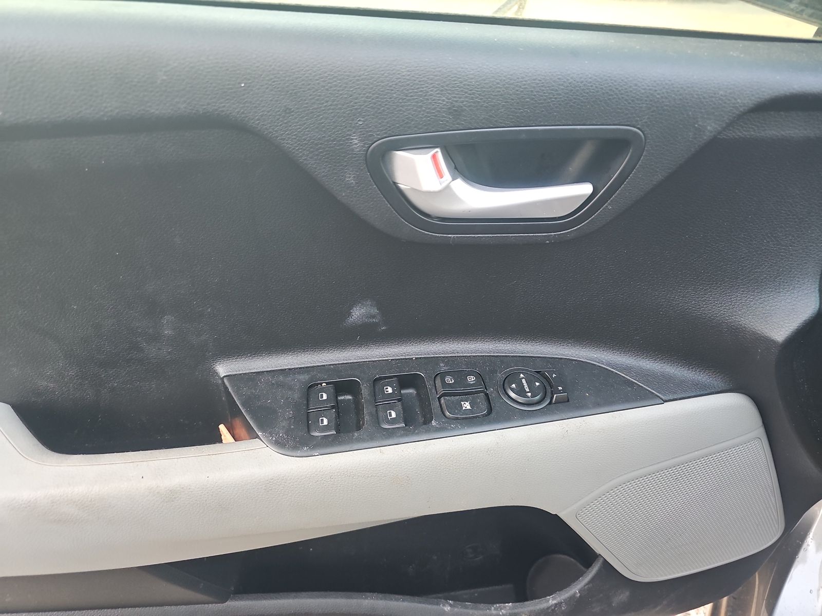 2022 Kia Rio S FWD