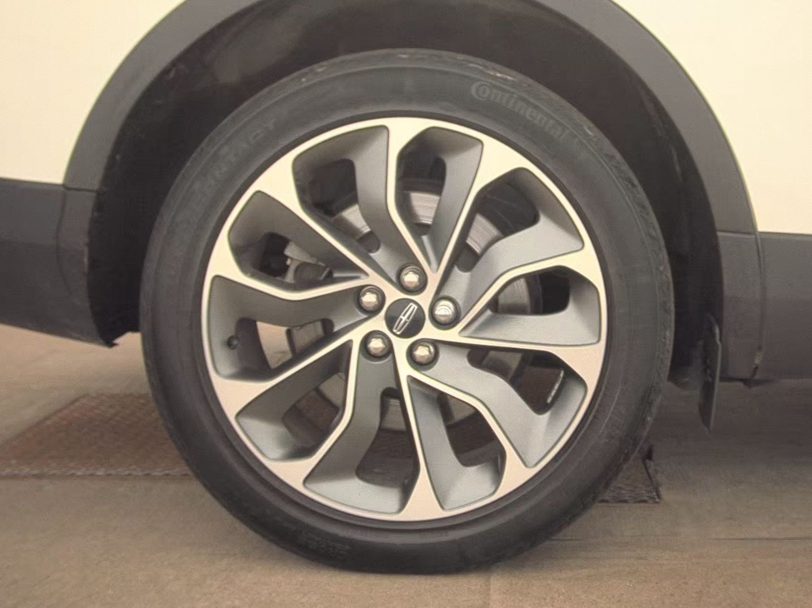 2022 Lincoln Nautilus Reserve AWD