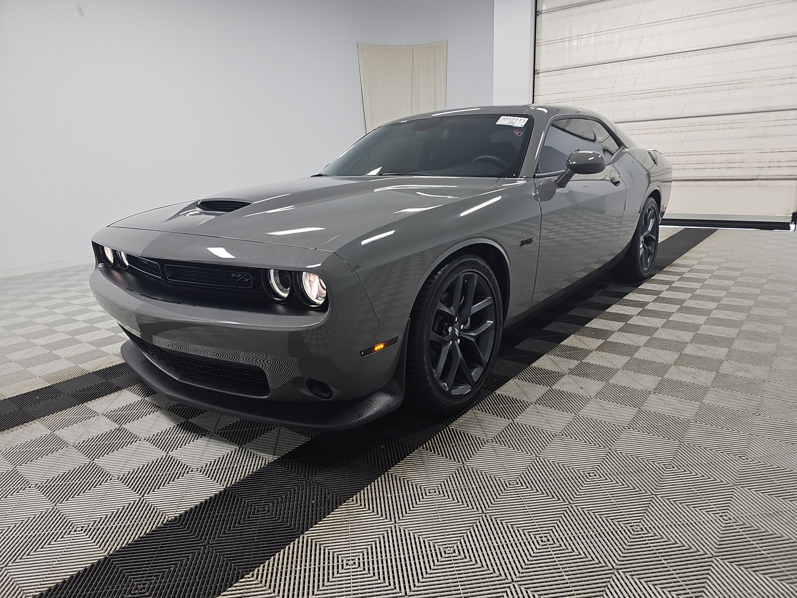 2023 Dodge Challenger R/T RWD