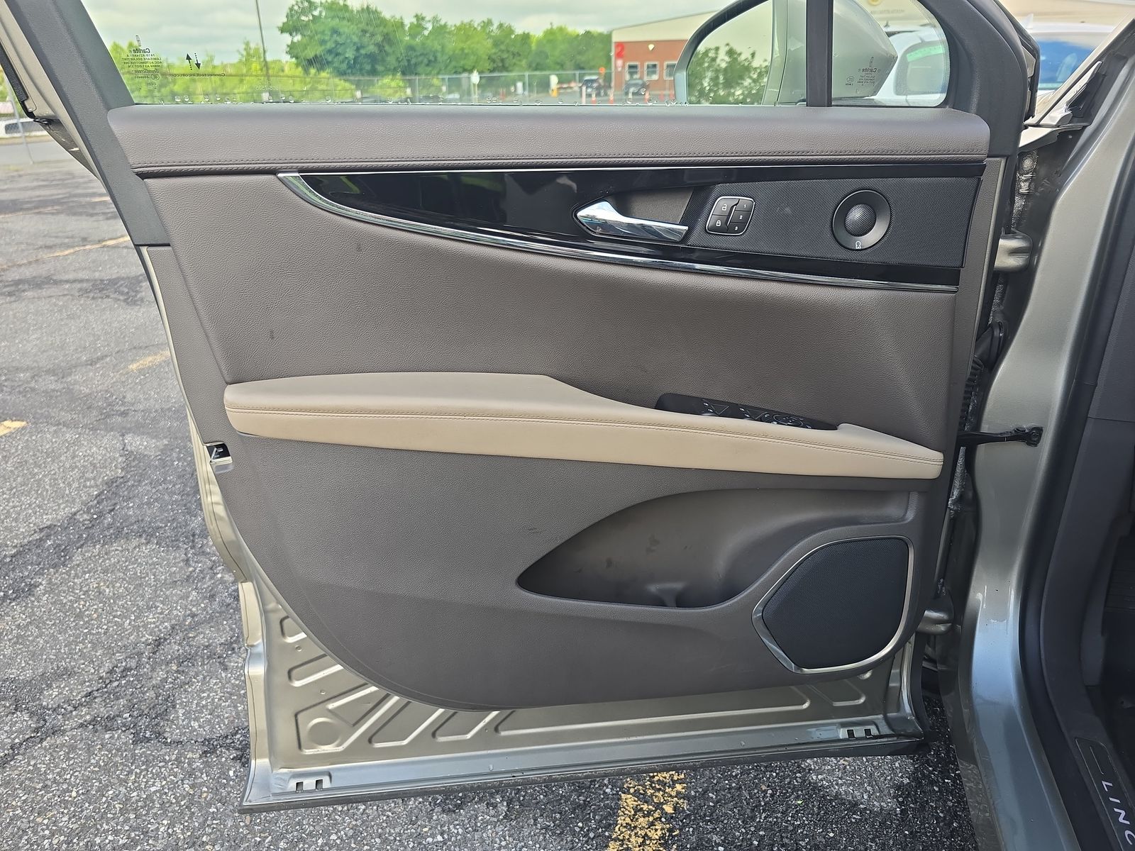 2023 Lincoln Nautilus Reserve AWD