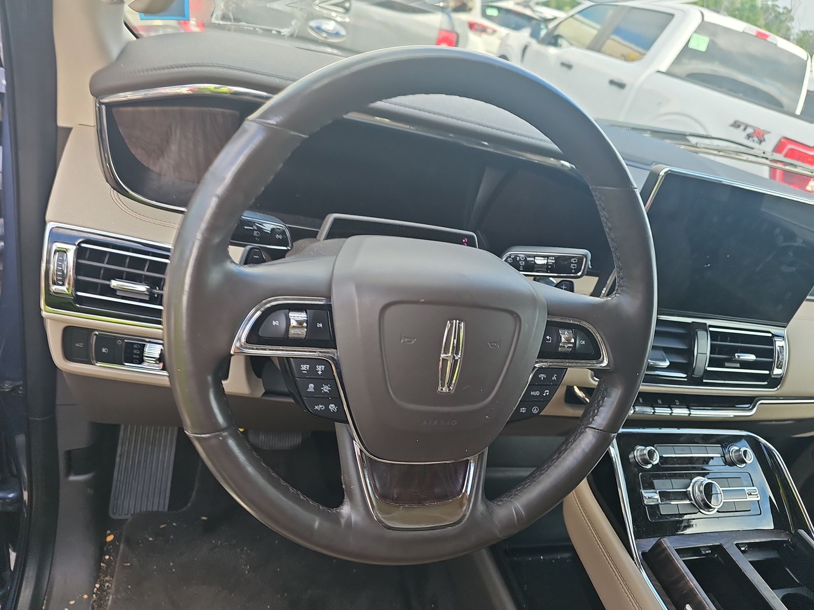 2022 Lincoln Navigator L Reserve AWD