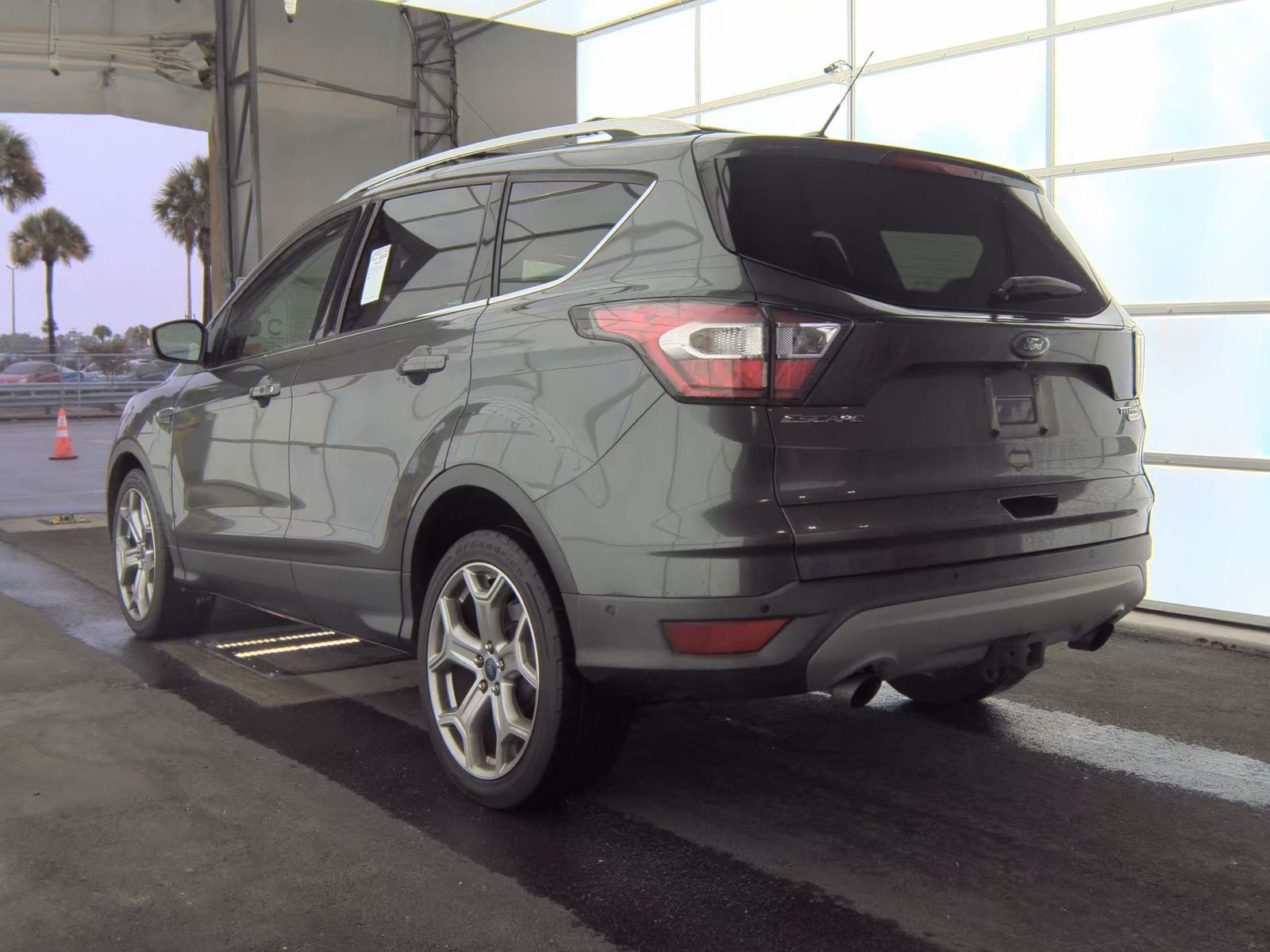 2017 Ford Escape Titanium FWD