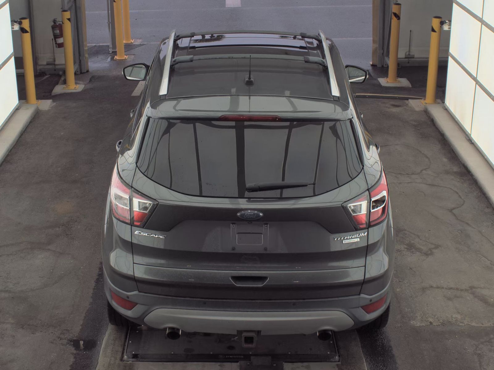 2017 Ford Escape Titanium FWD