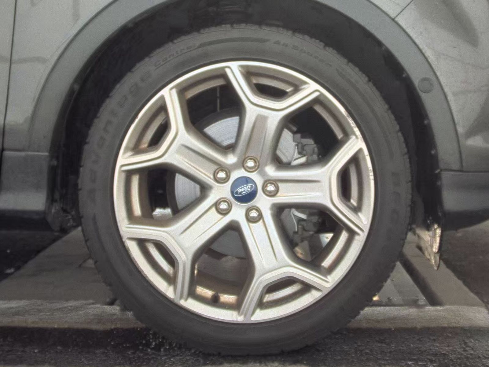 2017 Ford Escape Titanium FWD