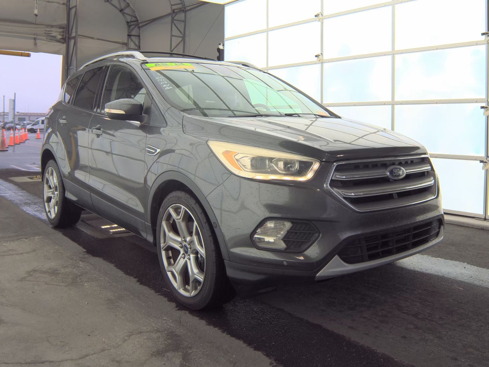 2017 Ford Escape Titanium FWD