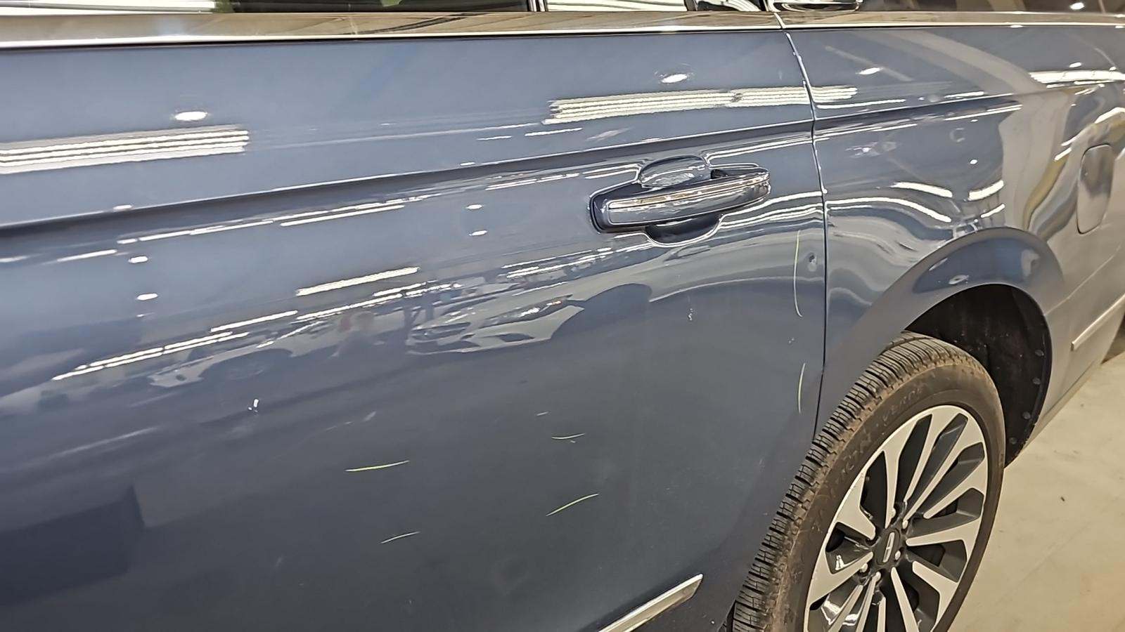 2022 Lincoln Navigator L Reserve AWD