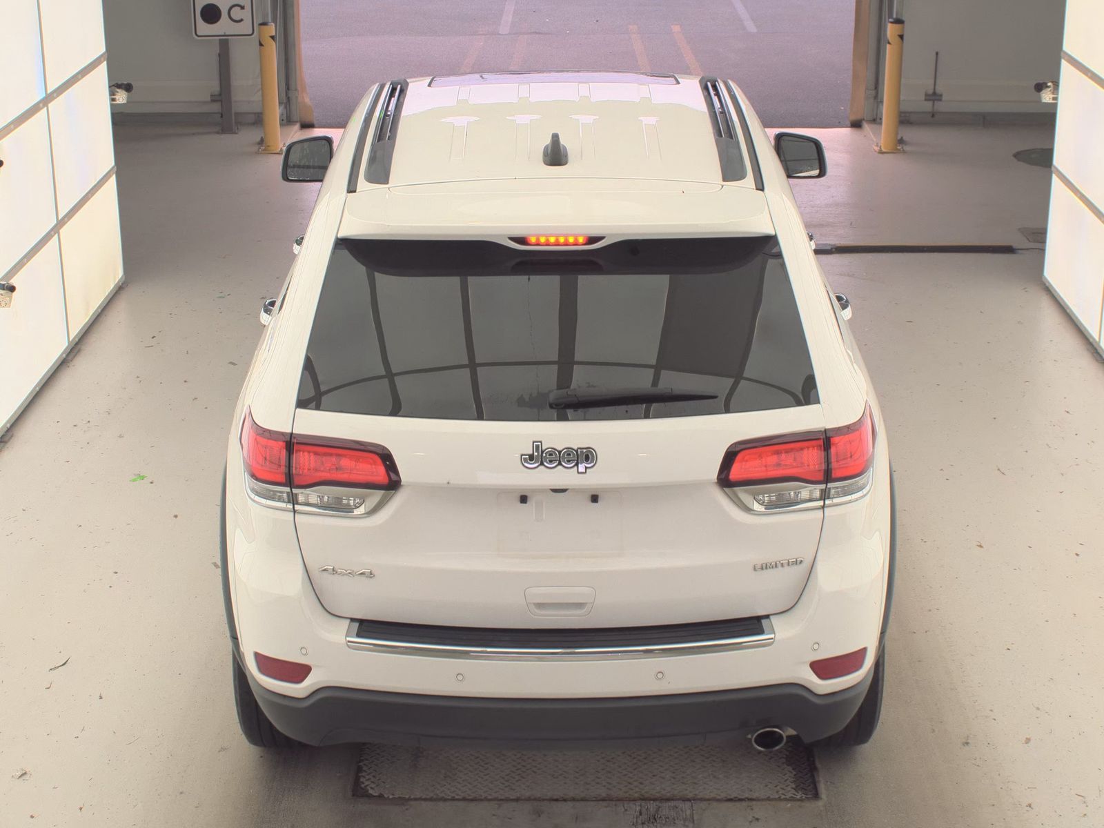 2022 Jeep Grand Cherokee Limited AWD