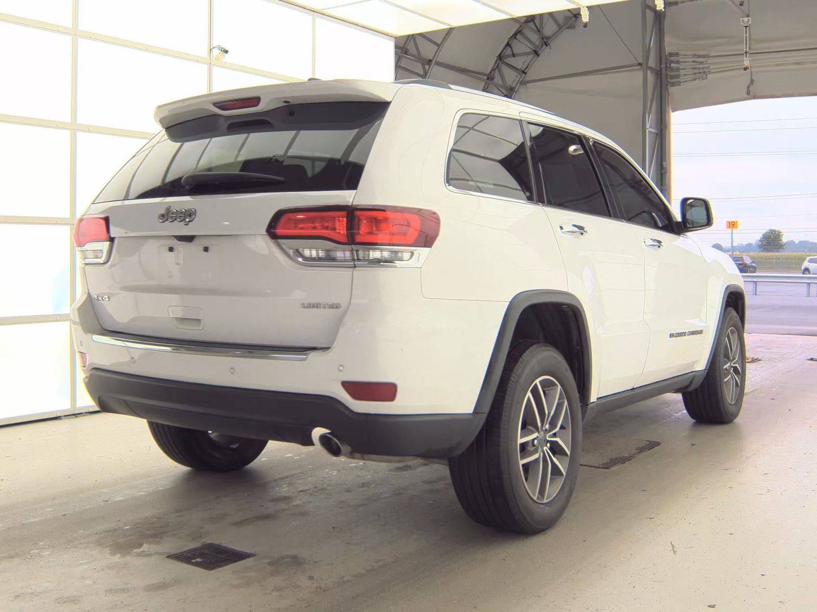 2022 Jeep Grand Cherokee Limited AWD