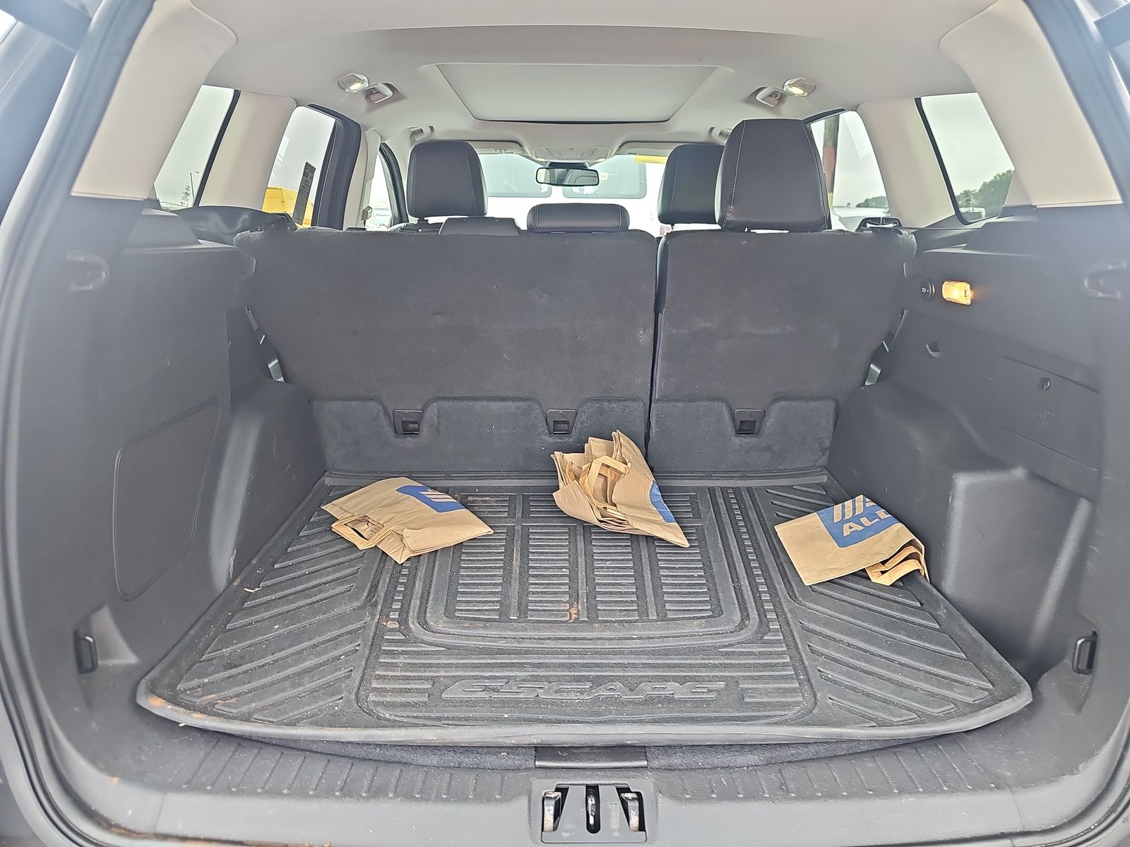 2017 Ford Escape Titanium FWD