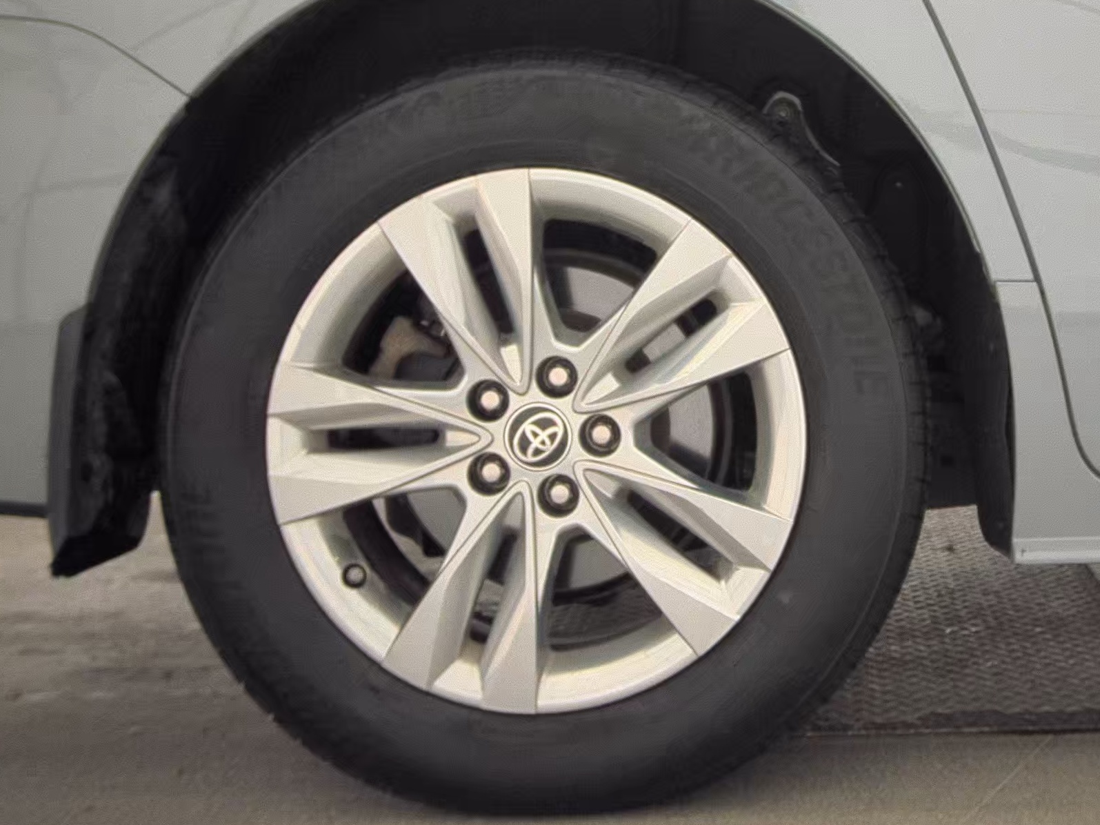 2022 Toyota Sienna Woodland Edition AWD