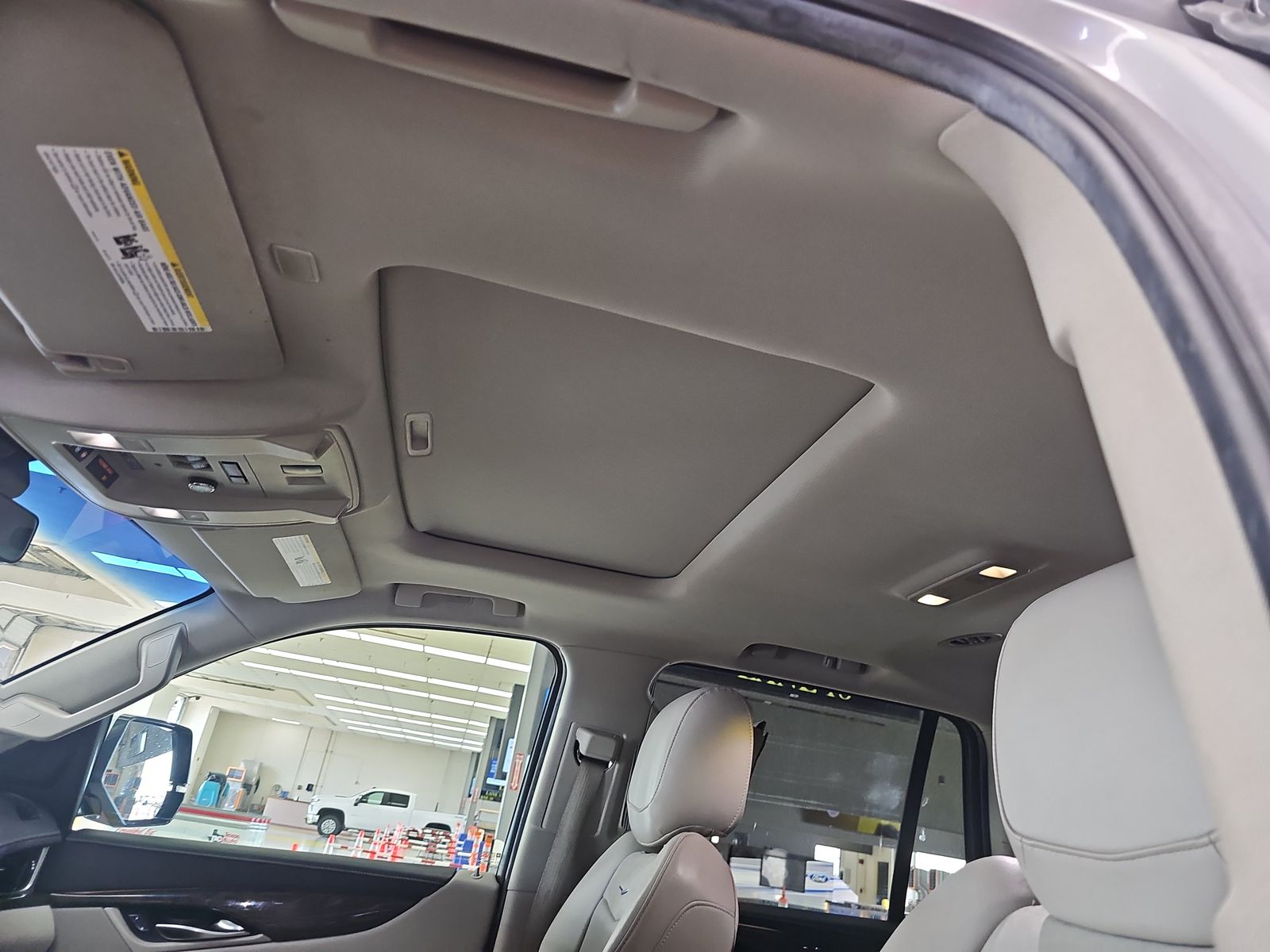 2018 Cadillac Escalade Luxury RWD
