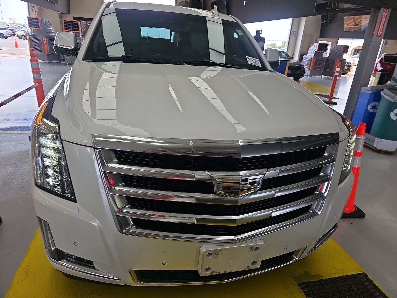 2018 Cadillac Escalade Luxury RWD