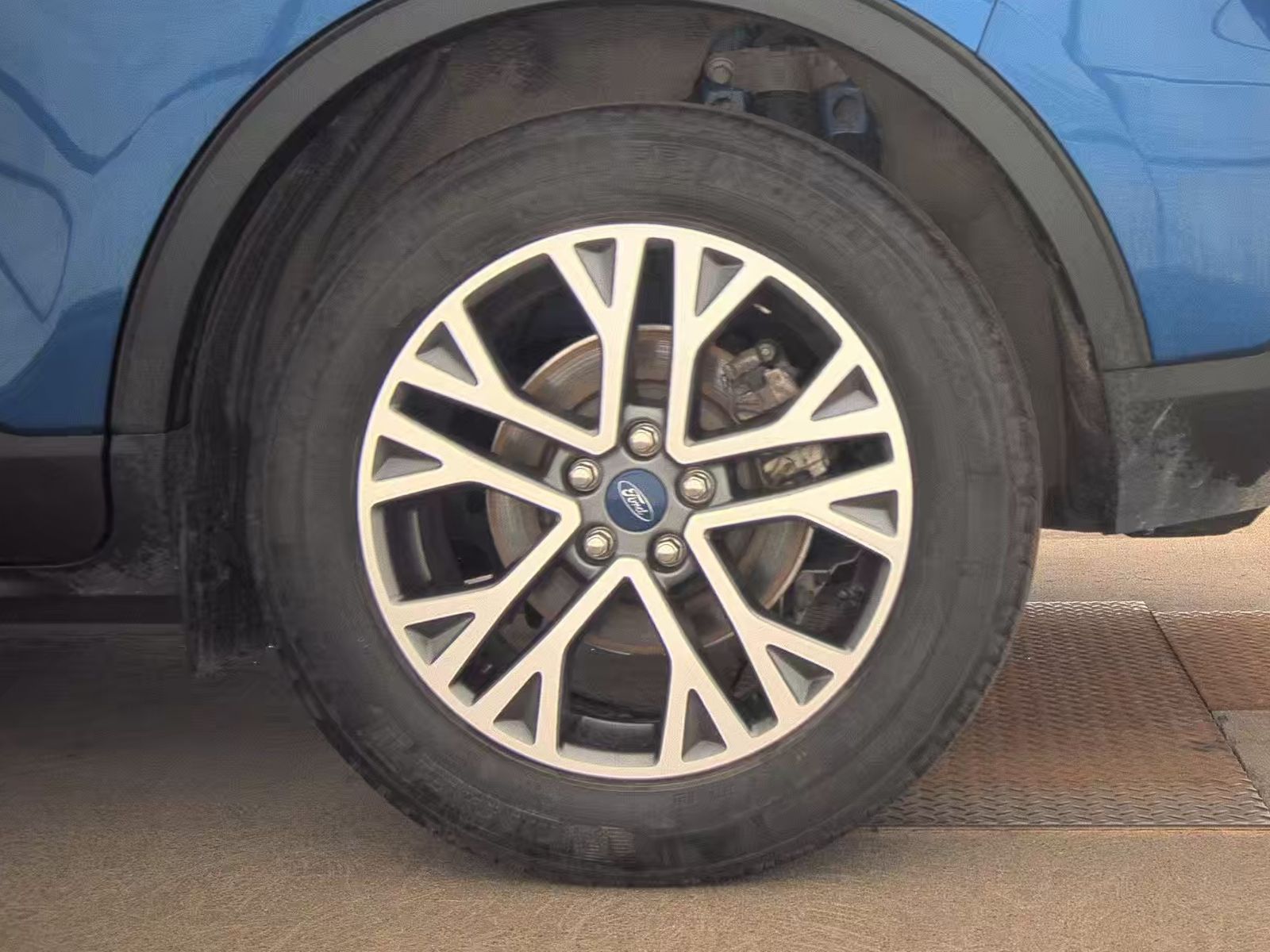 2022 Ford Escape Hybrid SEL FWD