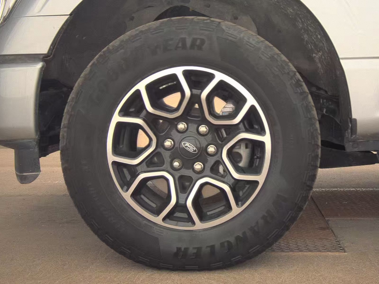 2022 Ford F-150 XLT AWD