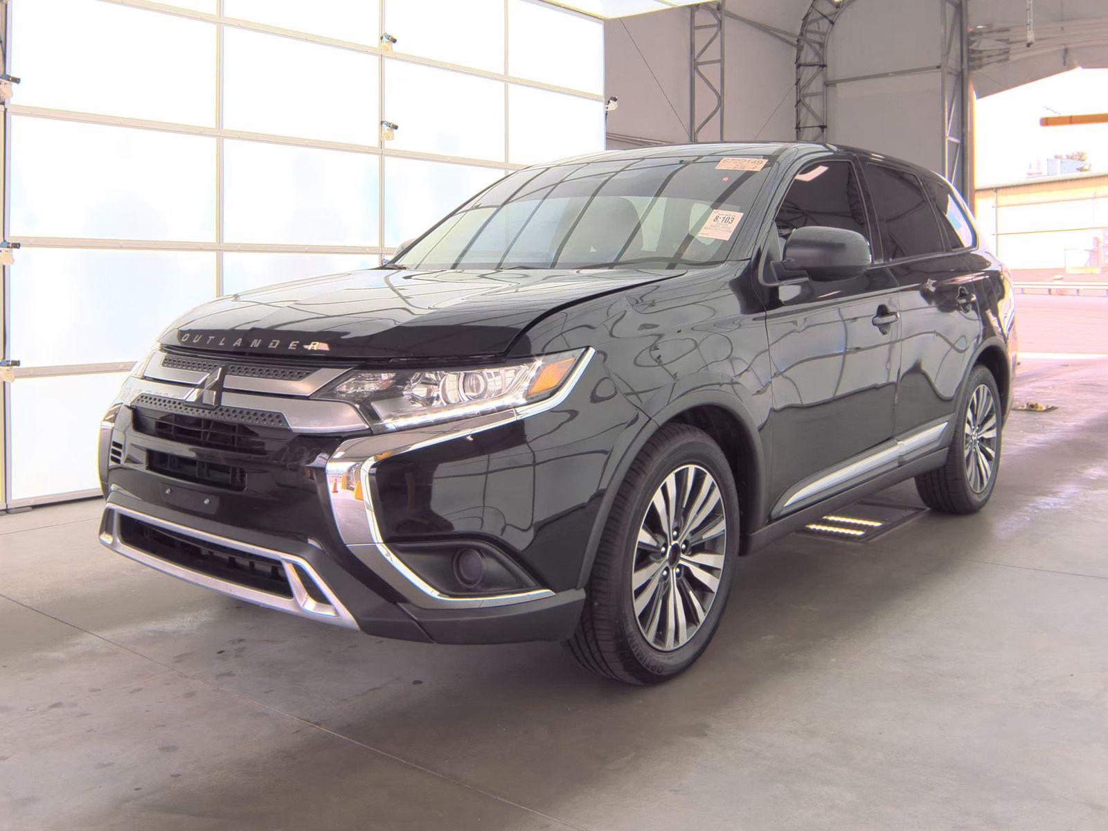 2020 Mitsubishi Outlander ES FWD