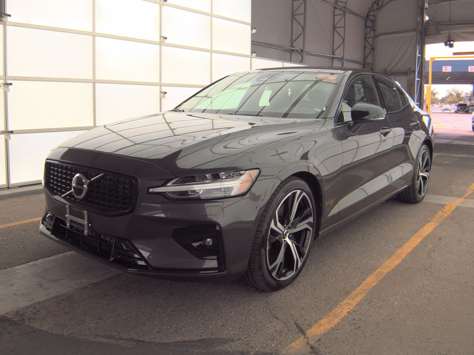 2025 Volvo S60 B5 Core AWD