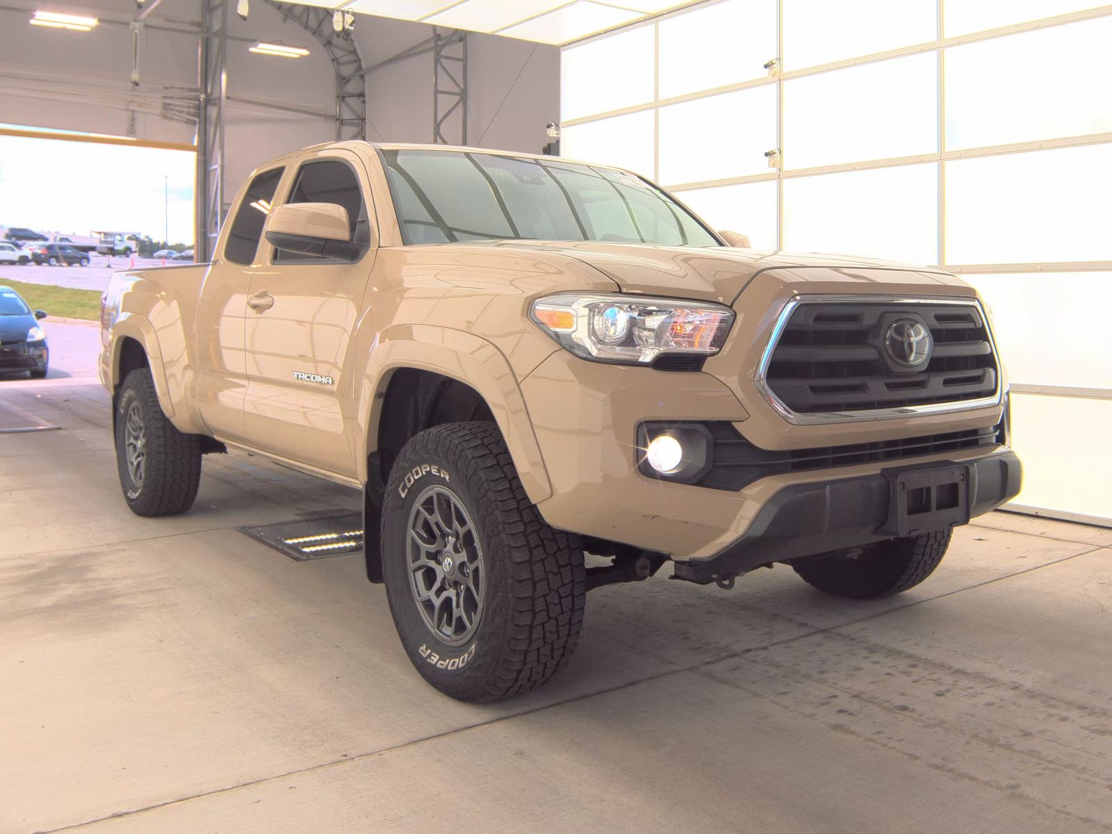 2018 Toyota Tacoma SR5 AWD