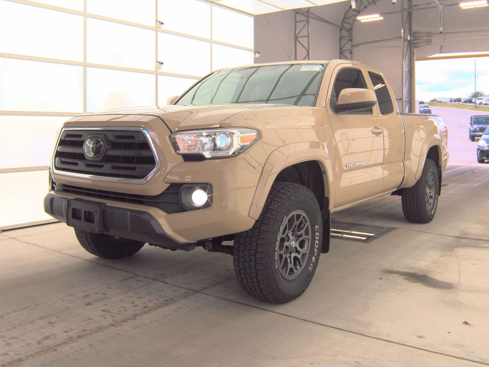 2018 Toyota Tacoma SR5 AWD