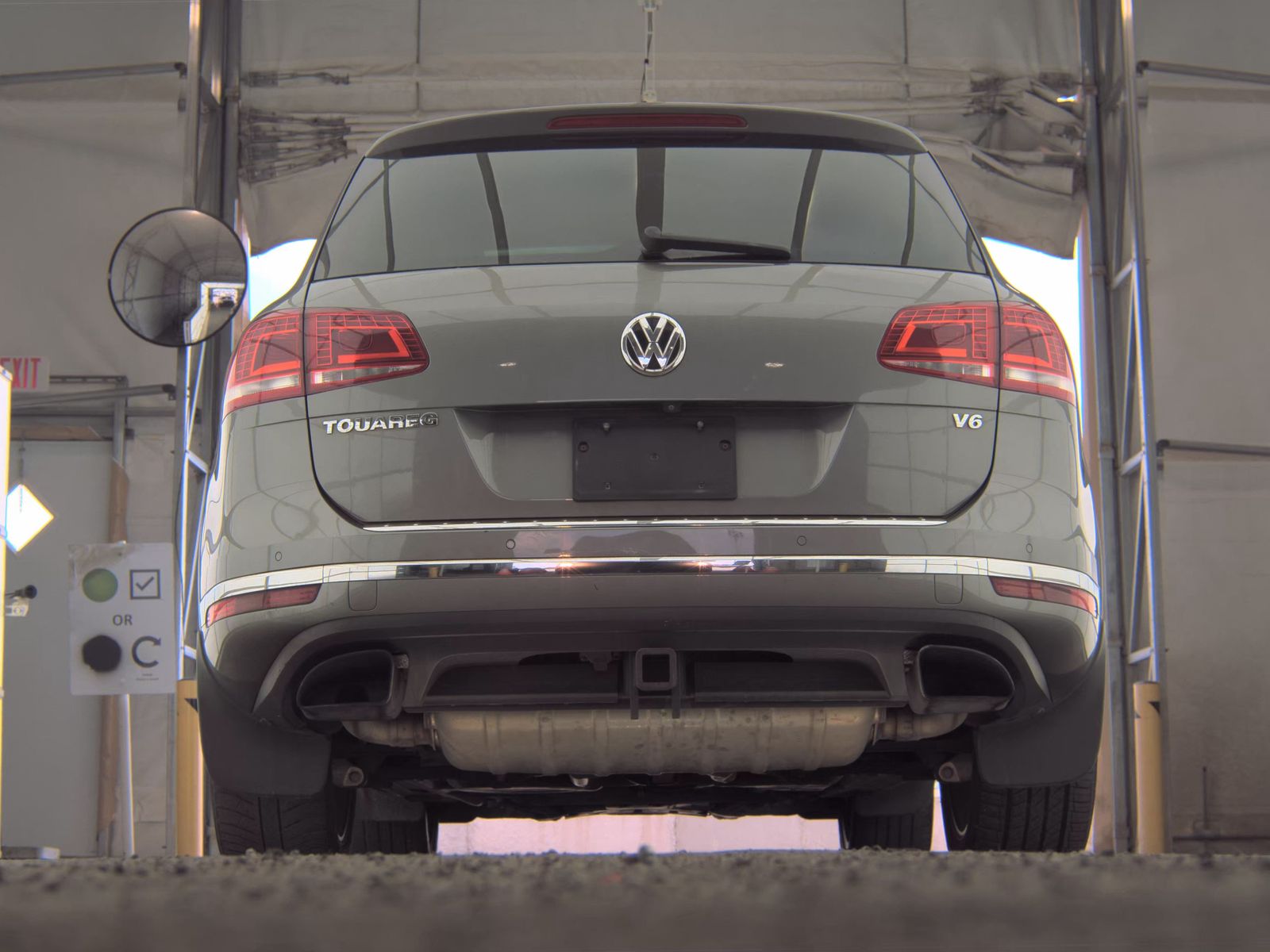 2017 Volkswagen Touareg 3.6L Wolfsburg Edition AWD