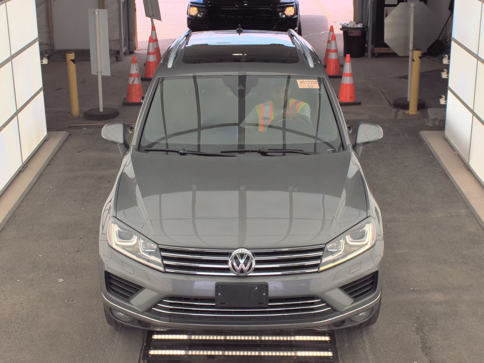 2017 Volkswagen Touareg 3.6L Wolfsburg Edition AWD