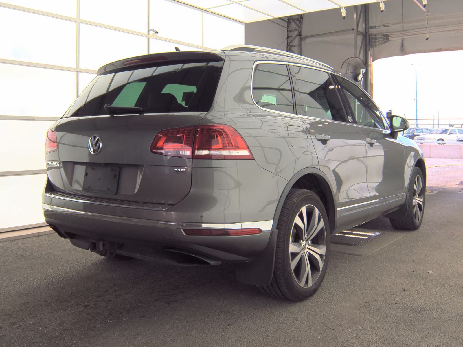 2017 Volkswagen Touareg 3.6L Wolfsburg Edition AWD