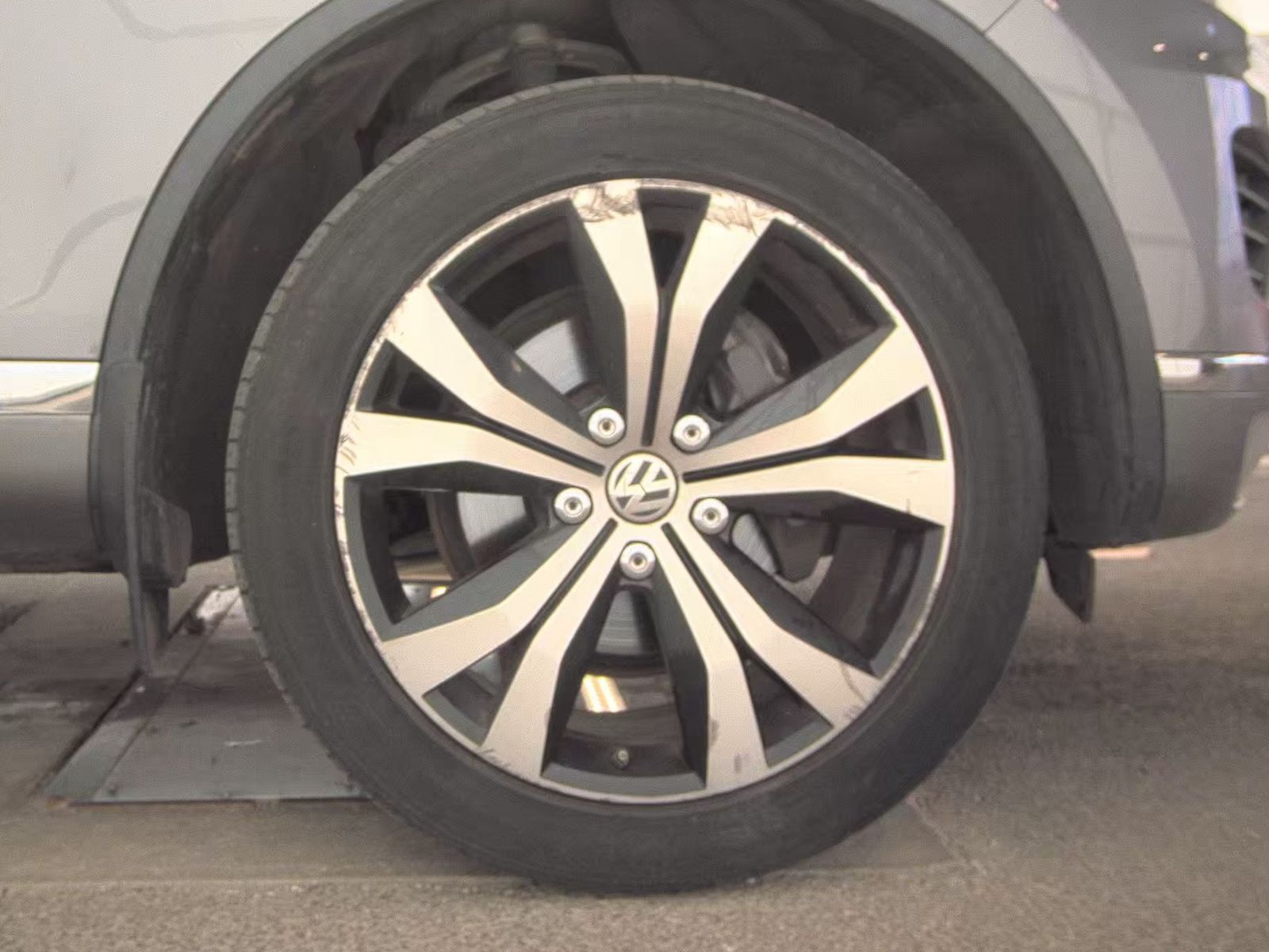 2017 Volkswagen Touareg 3.6L Wolfsburg Edition AWD
