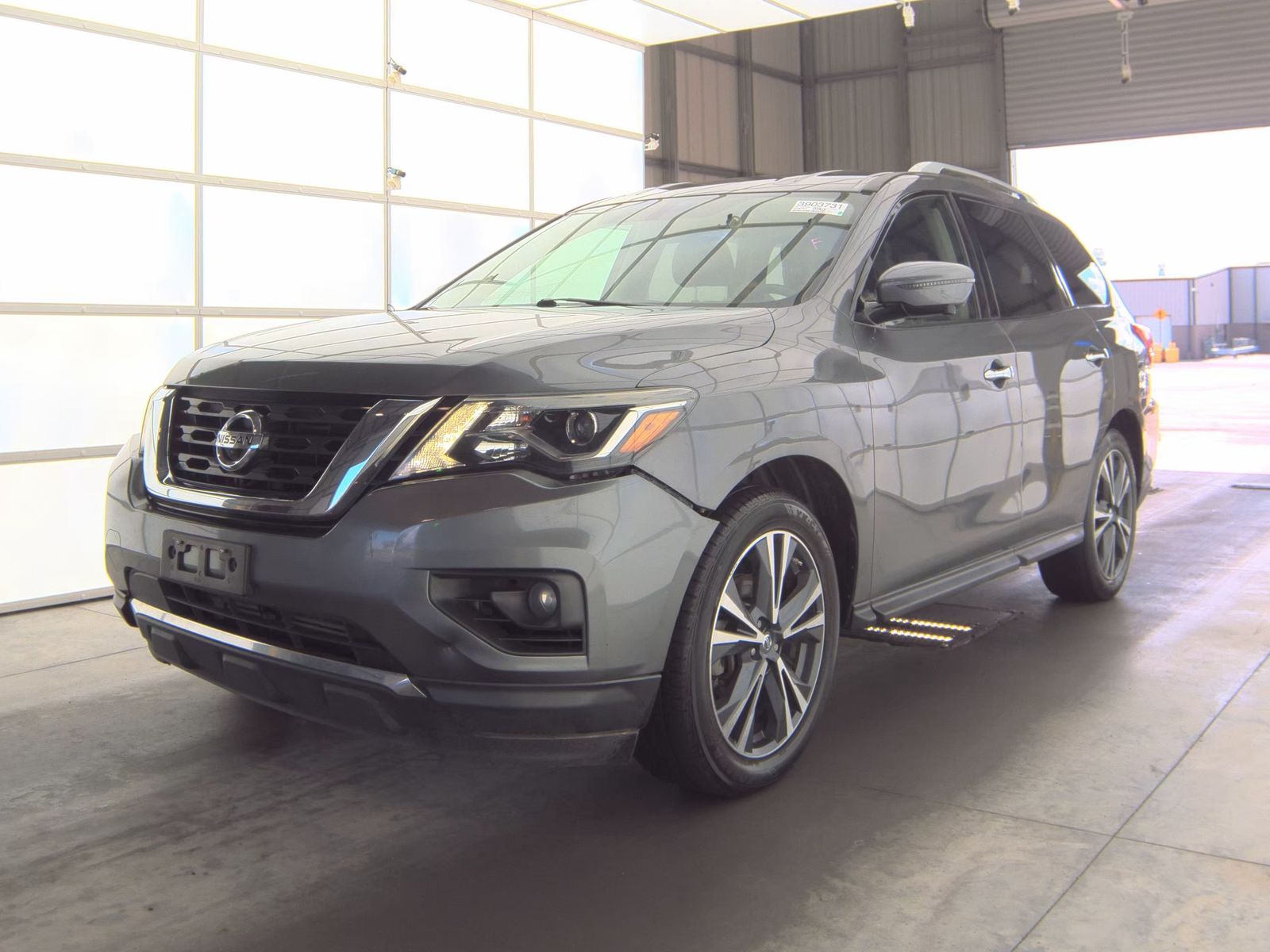 2017 Nissan Pathfinder SL FWD