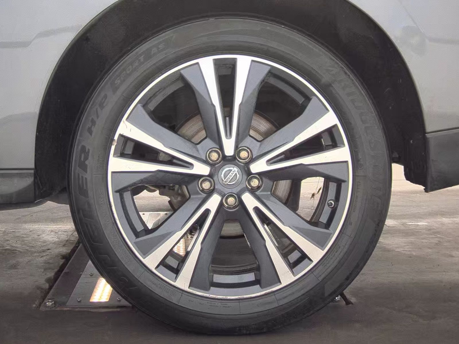 2017 Nissan Pathfinder SL FWD