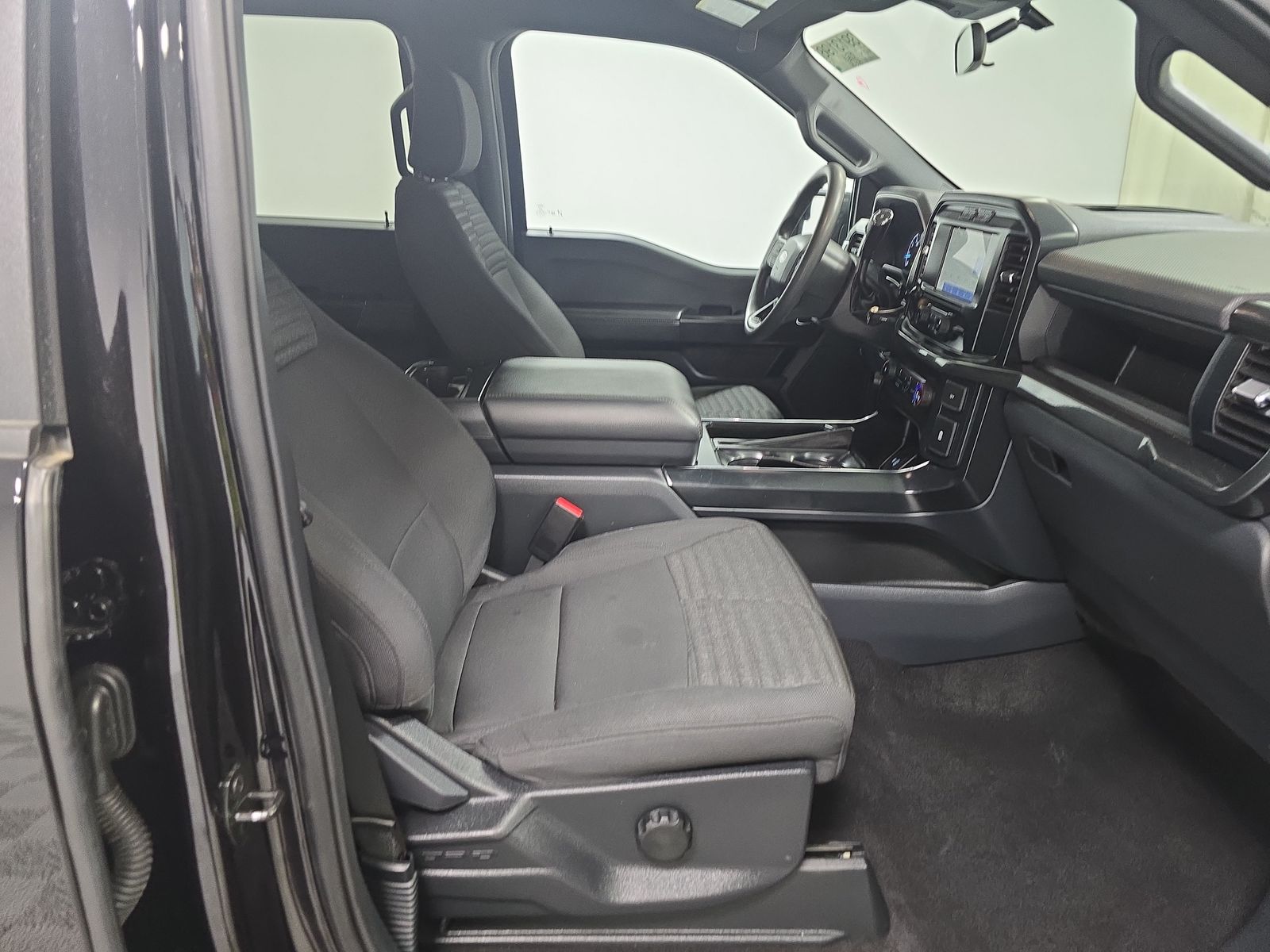 2023 Ford F-150 XL AWD