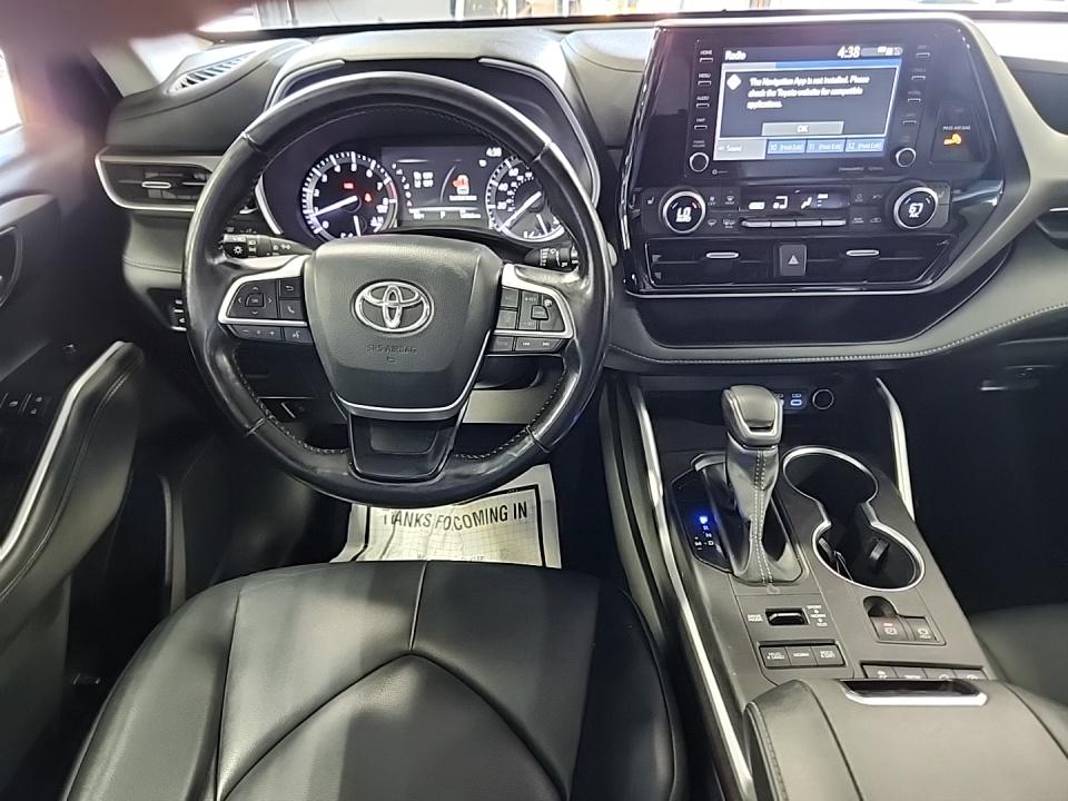 2022 Toyota Highlander XLE AWD