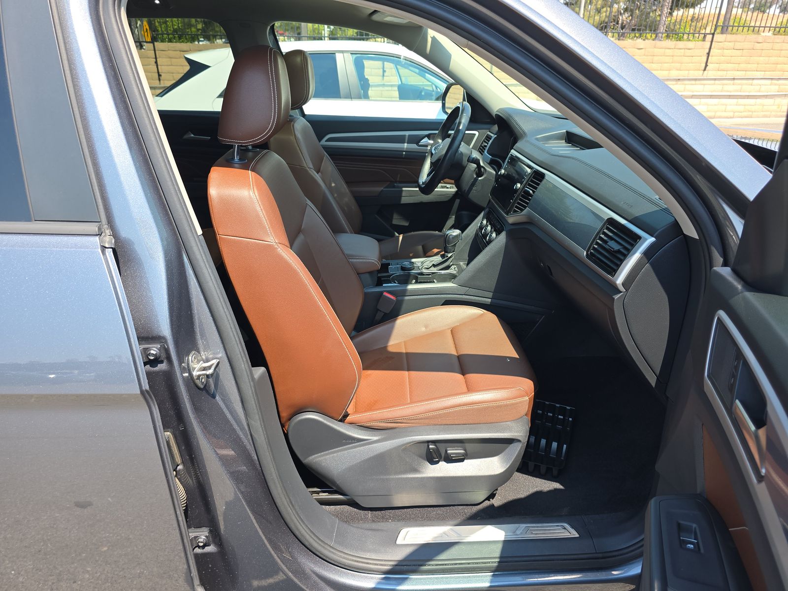 2022 Volkswagen Atlas 3.6L SEL R-Line Black AWD