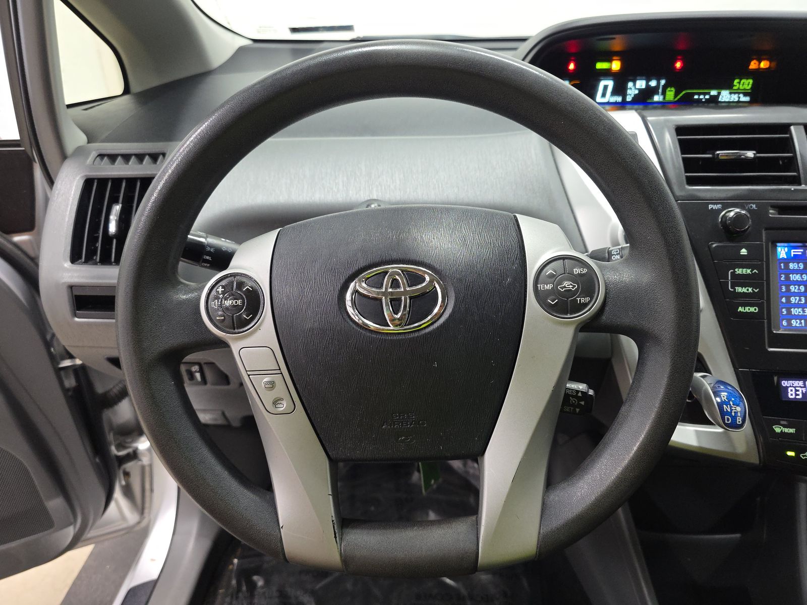 2014 Toyota Prius v Two FWD
