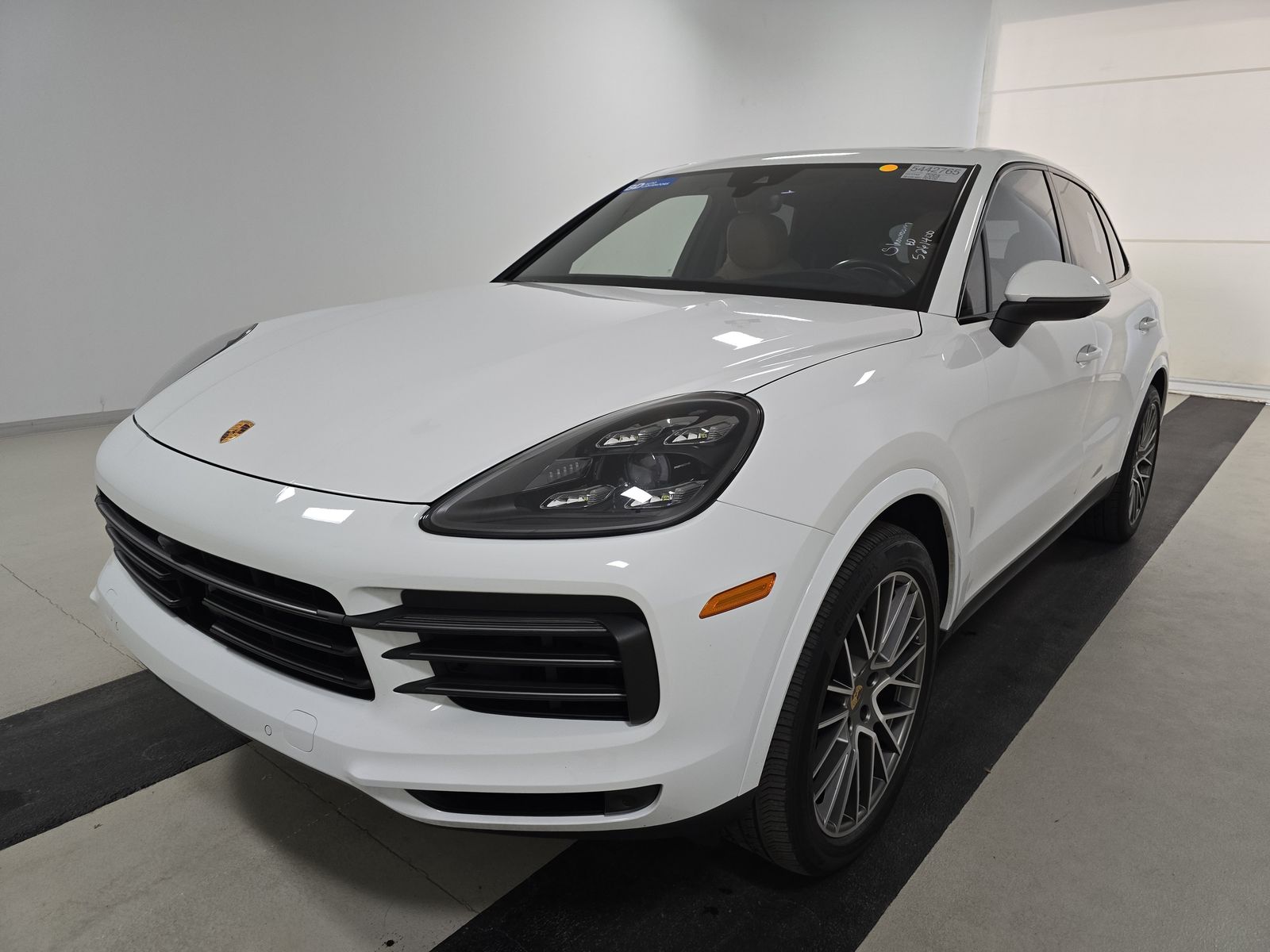 2023 Porsche Cayenne S Platinum Edition
