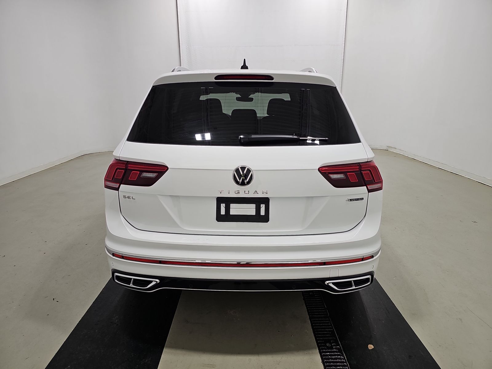 2024 Volkswagen Tiguan 2.0T SEL R-Line AWD