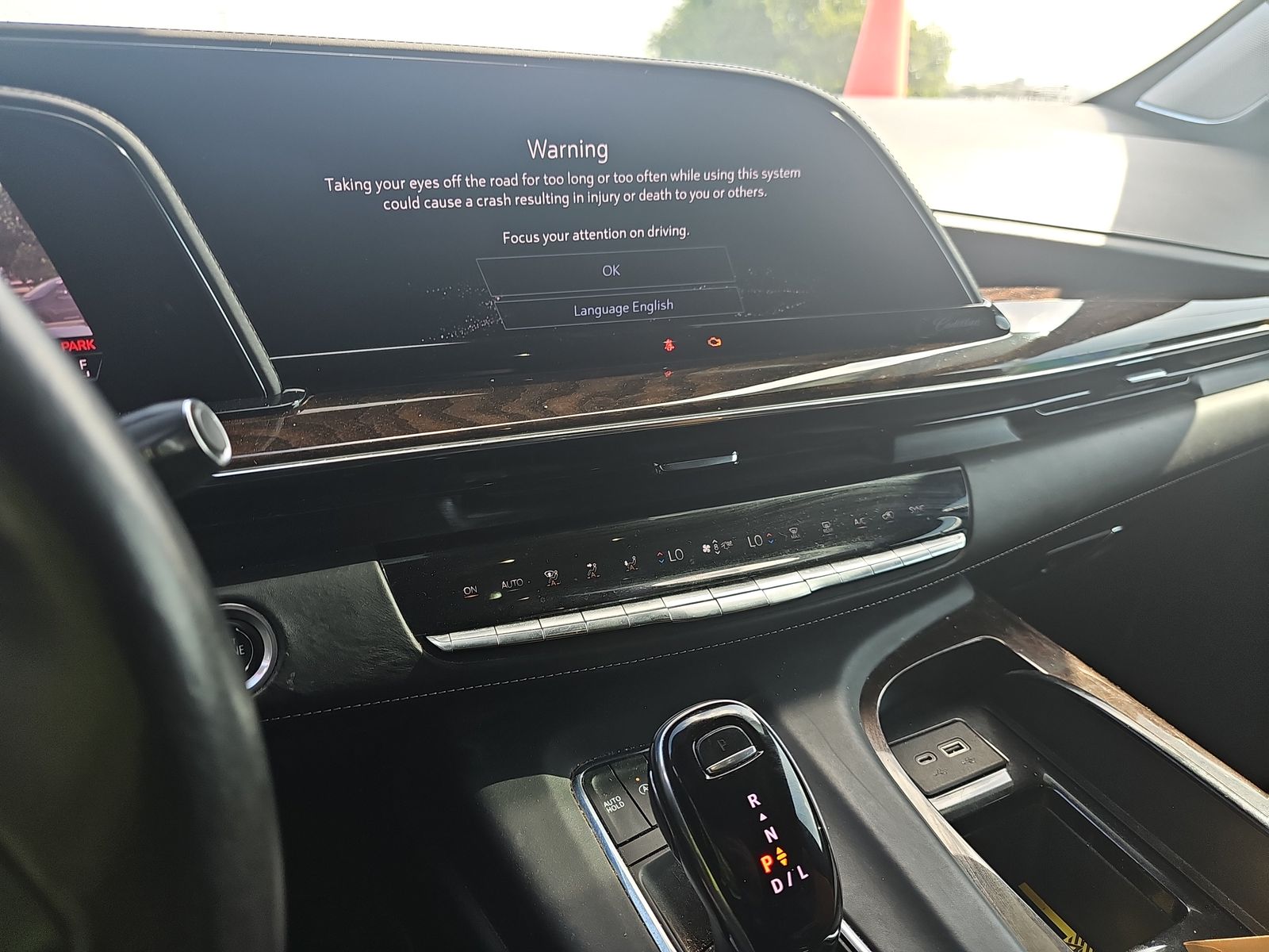 2021 Cadillac Escalade ESV Premium Luxury Platinum AWD