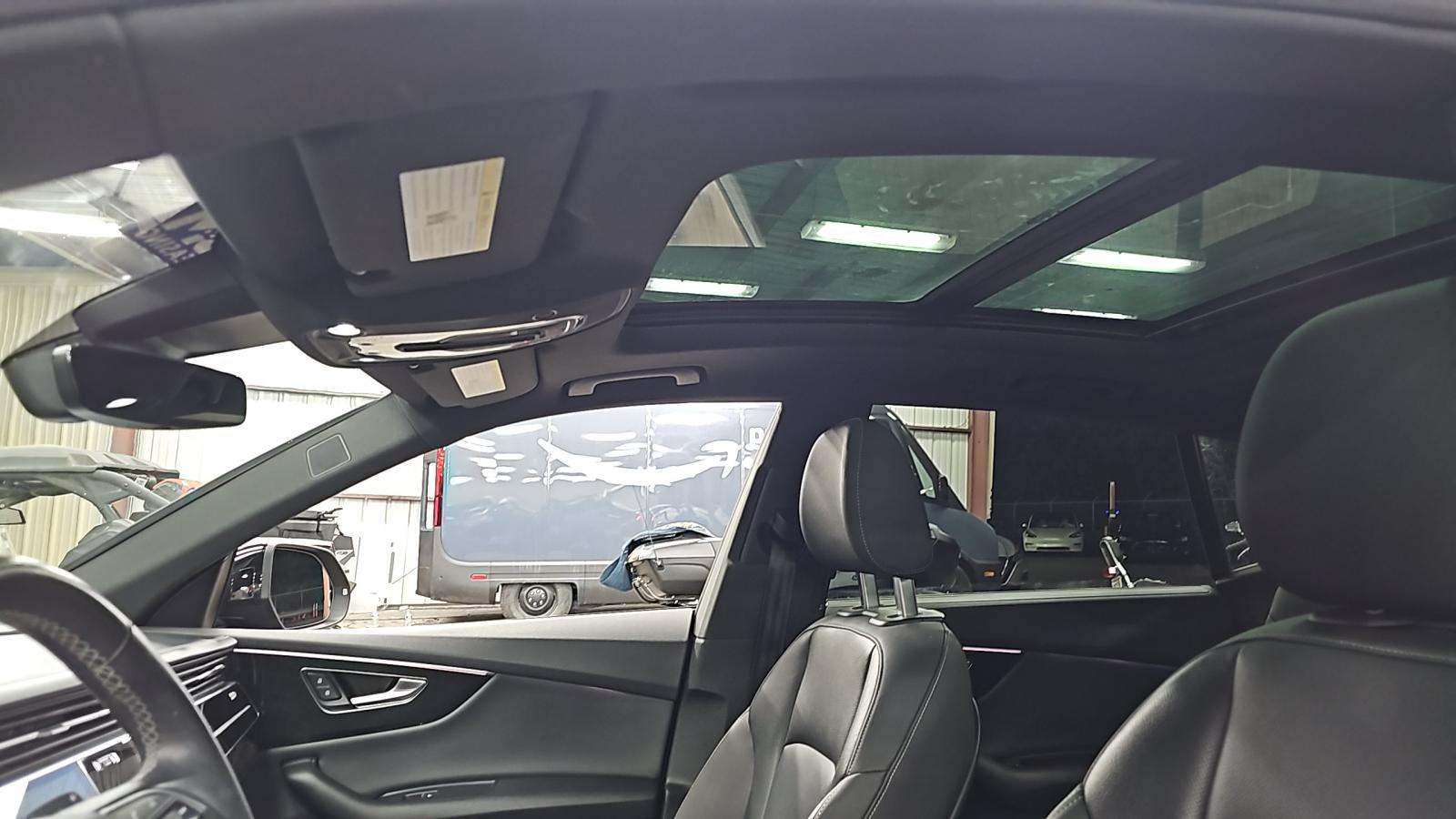 2021 Audi Q8 Prestige AWD