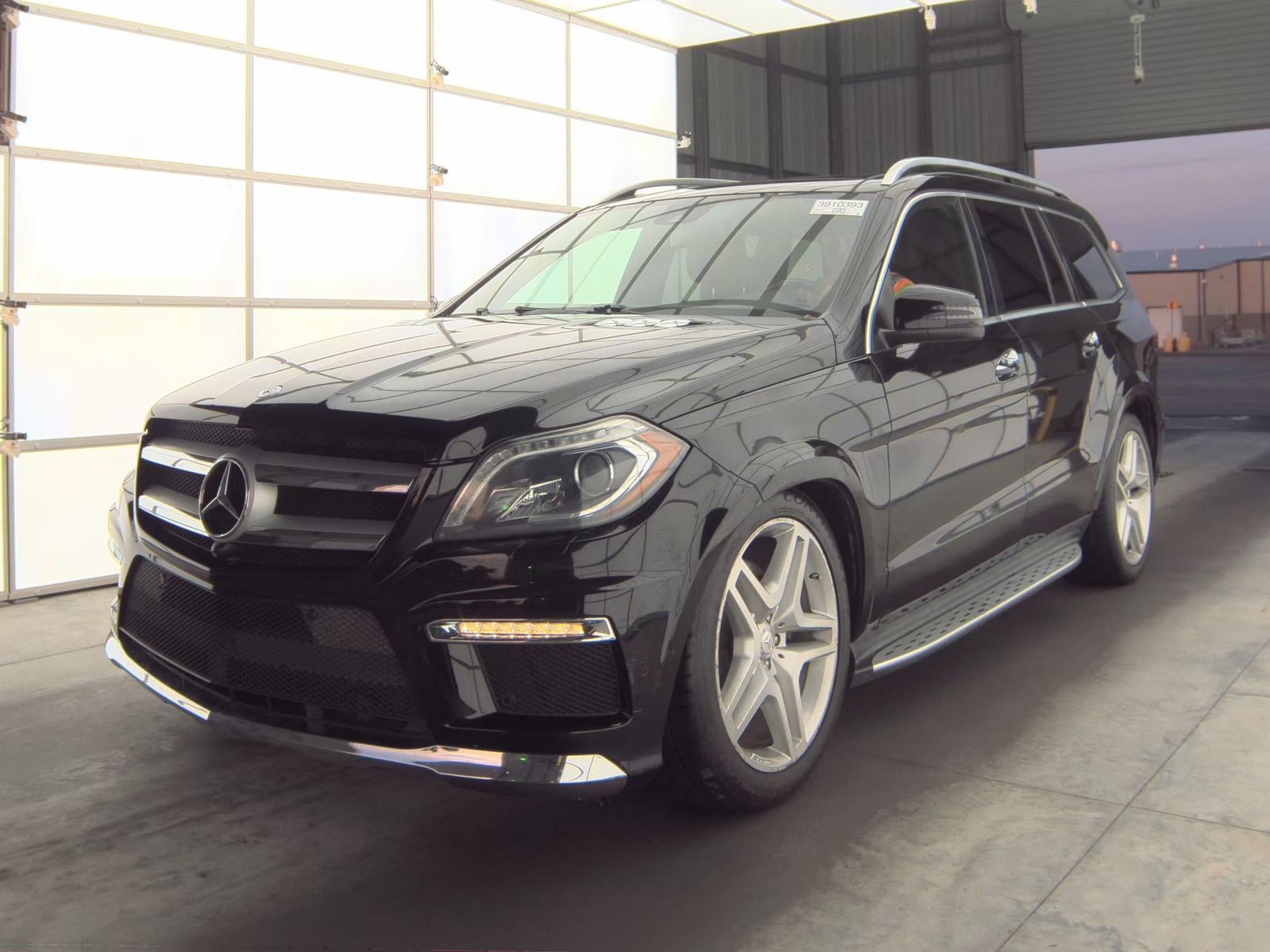 2015 Mercedes-Benz GL 550 4MATIC