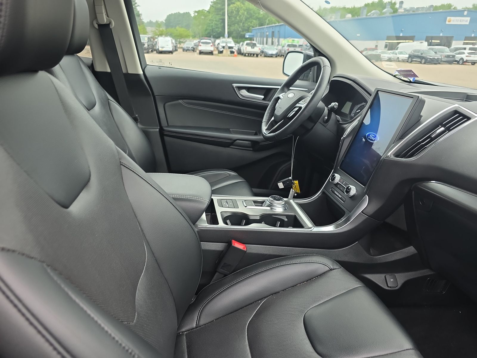 2022 Ford Edge Titanium AWD