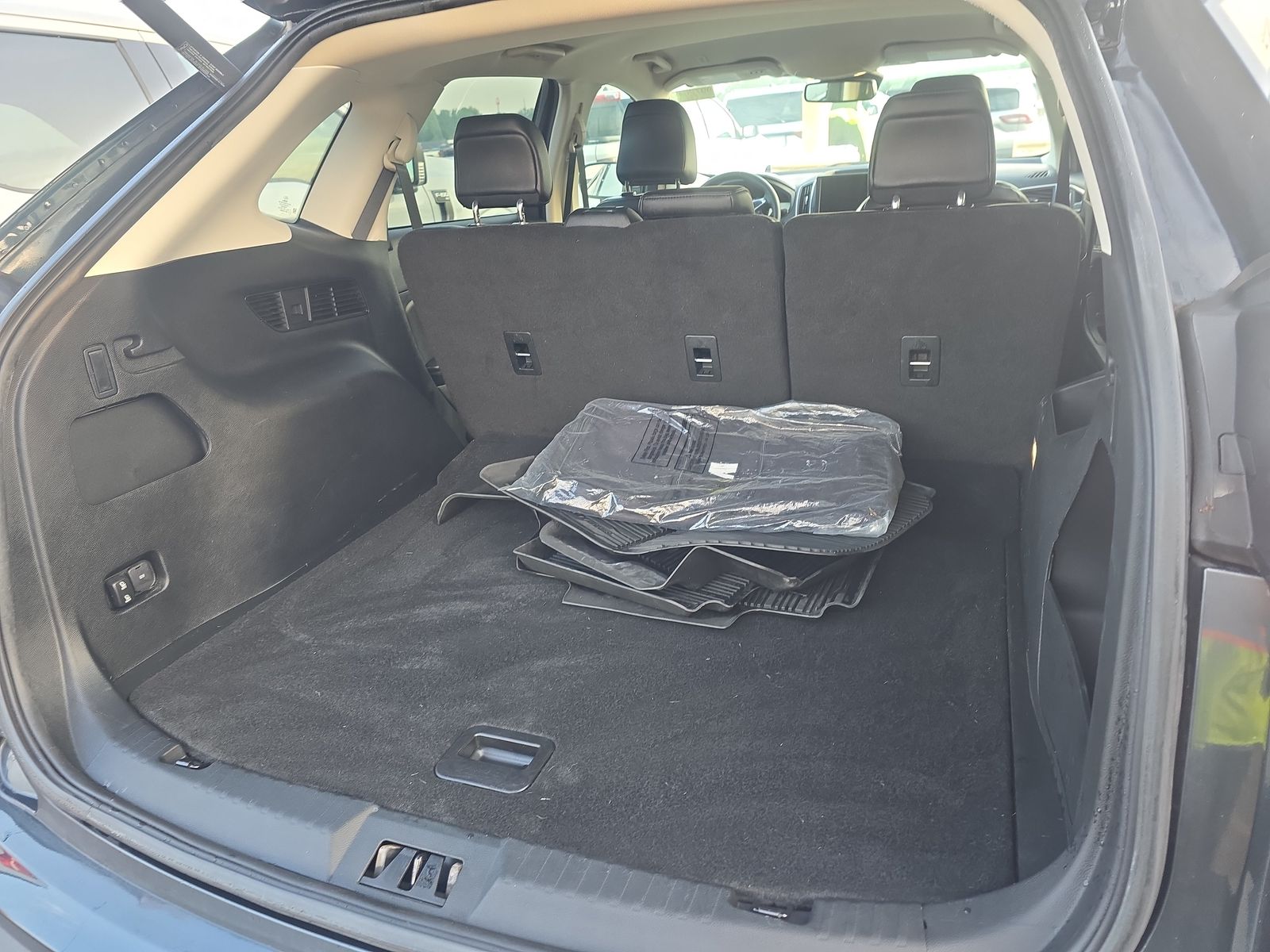 2022 Ford Edge SEL AWD