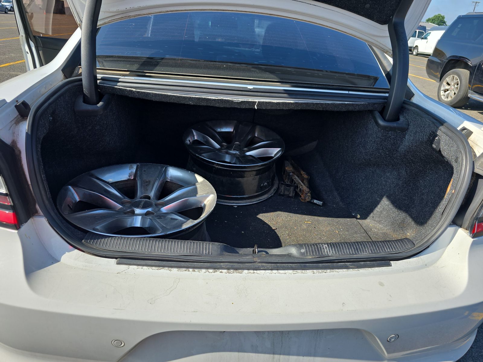 2015 Dodge Charger SE RWD