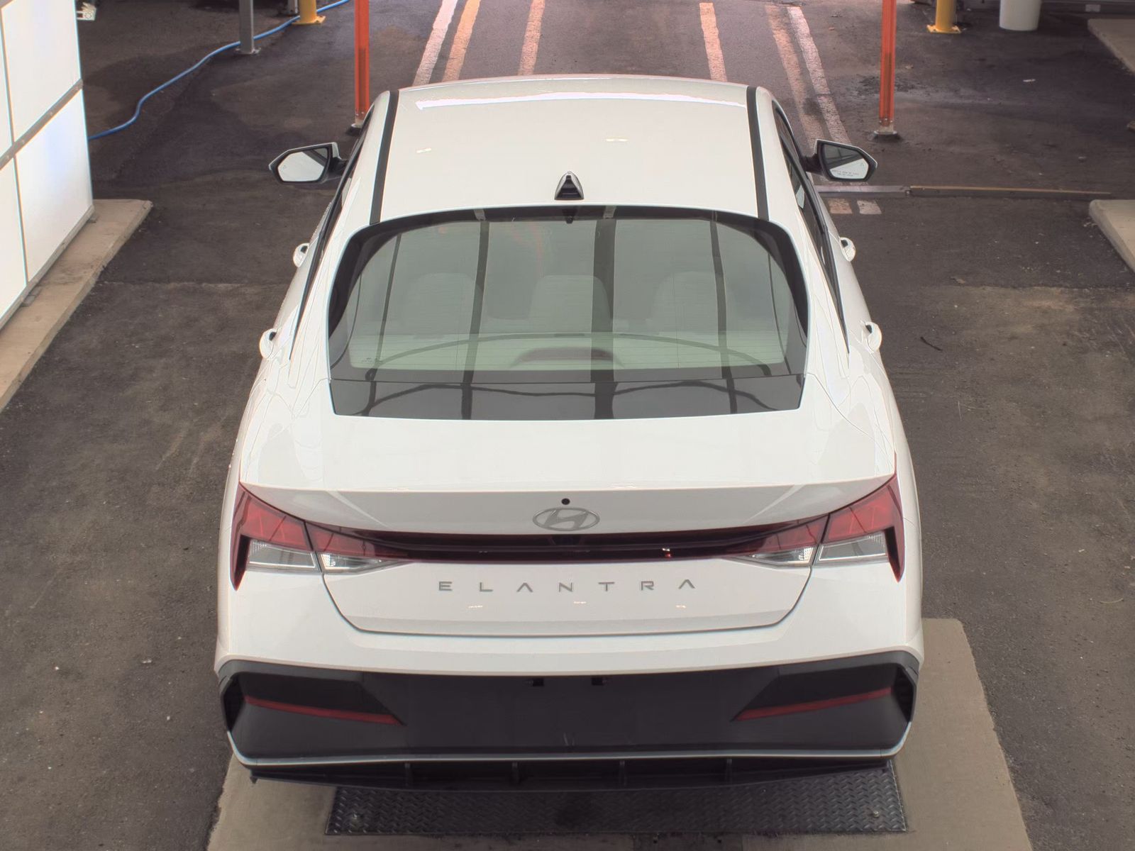 2024 Hyundai Elantra SEL FWD