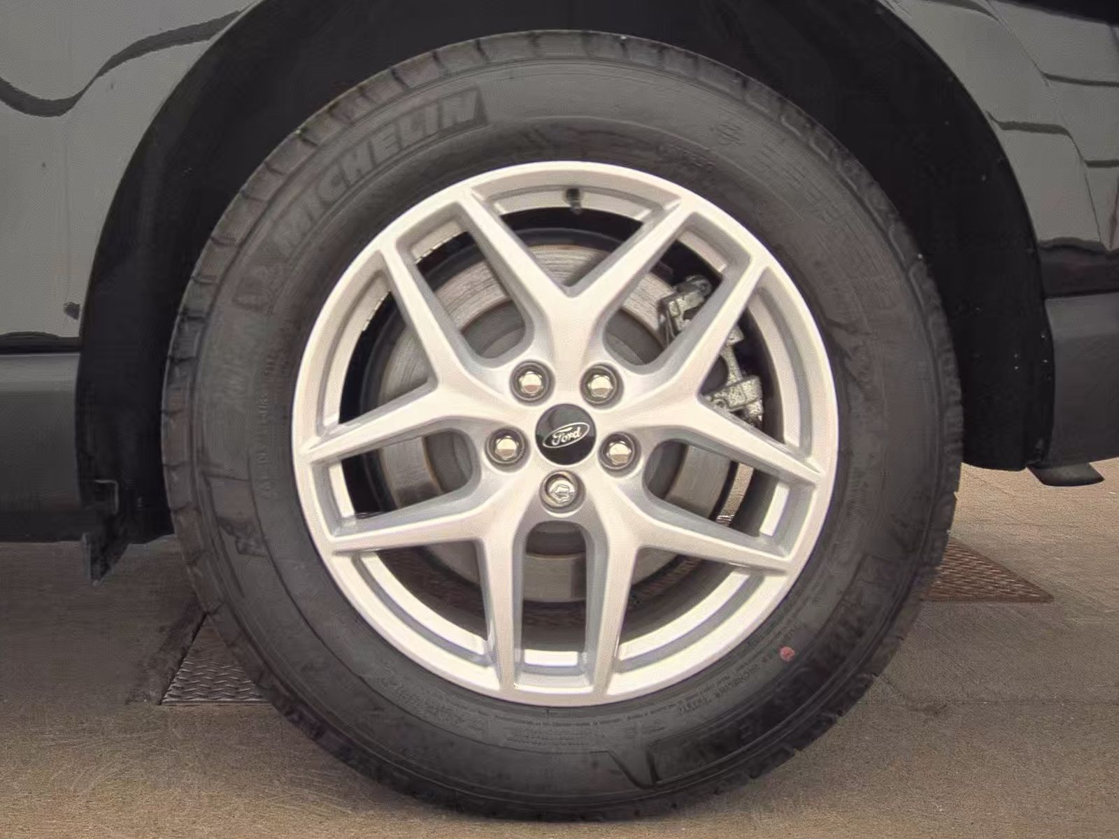 2023 Ford Edge SEL AWD