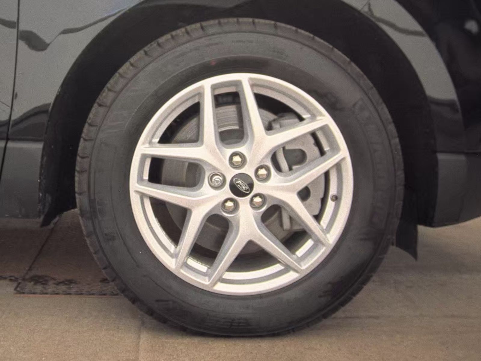 2023 Ford Edge SEL AWD